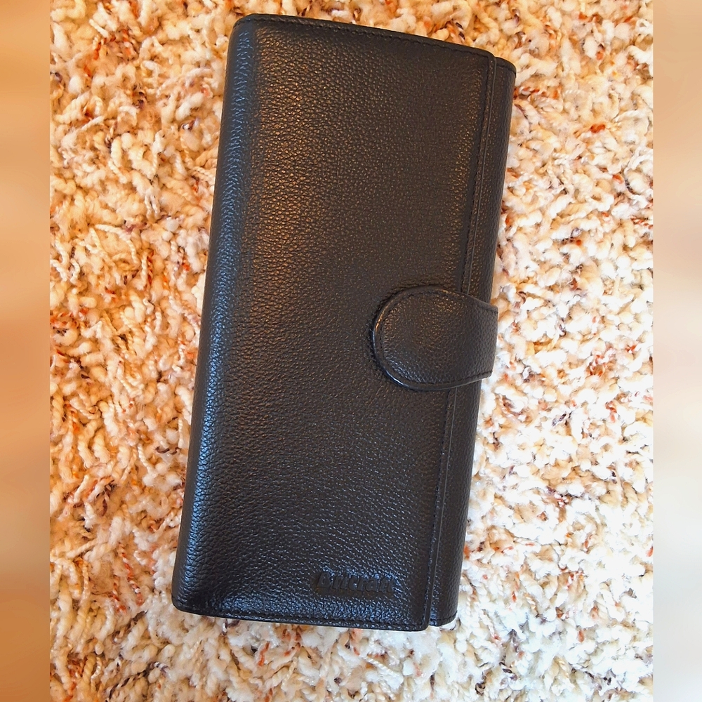 💥SALE💥BriCraft, Black Wallet Cluch Purse - Picture 5 of 6